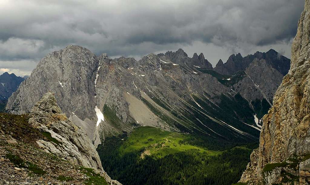 Monte Lastroni and Campanili del Rinaldo