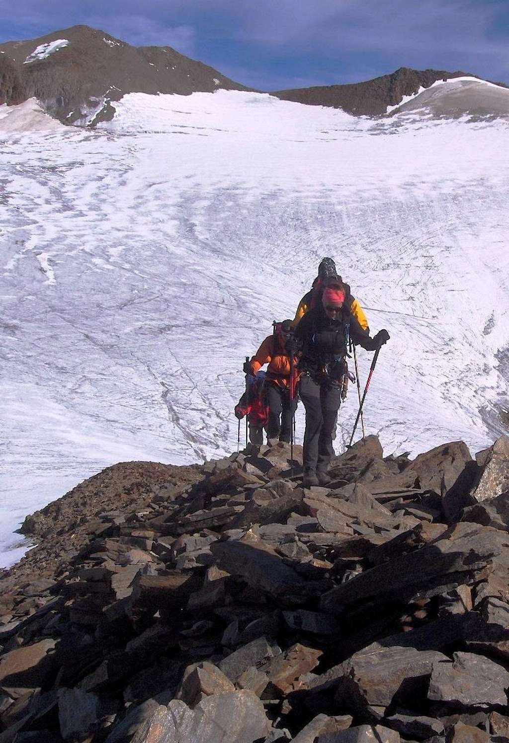 Ascending the Hintere Faulwand (3413m)