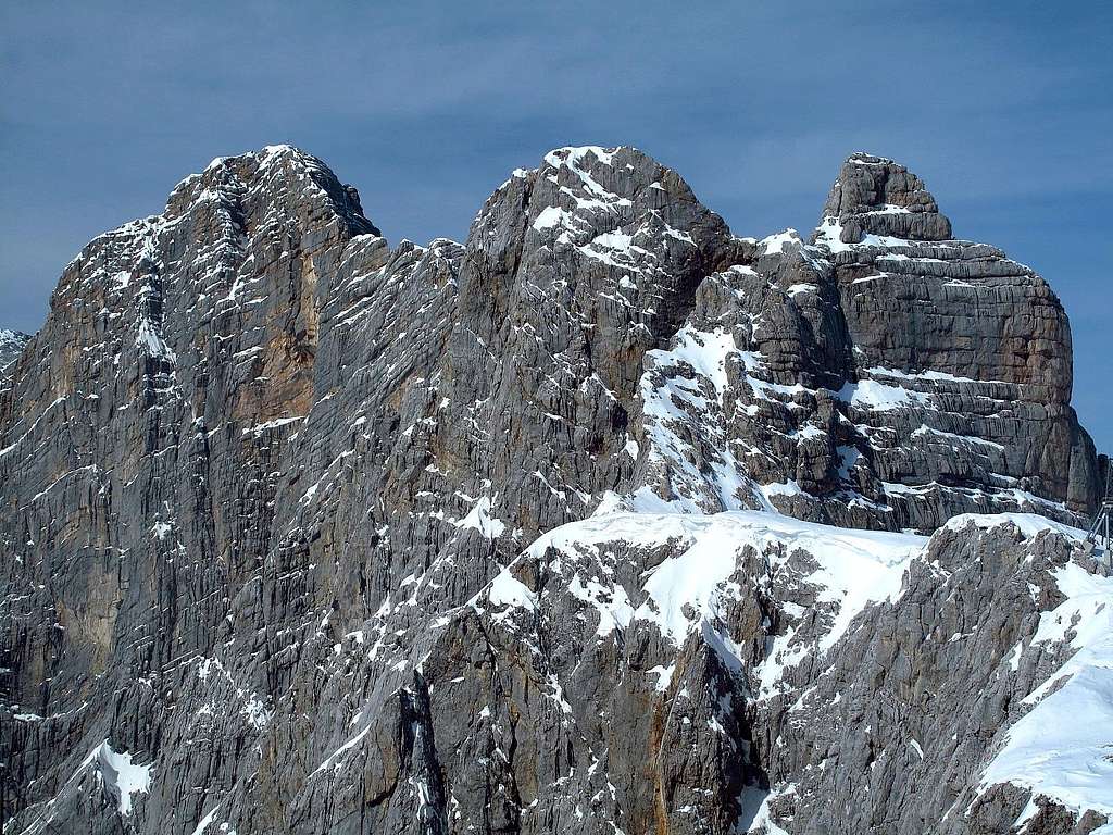 Hoher Dachstein (2995m) and Südliches and Nördliches Dirndl (2832m and 2818m) seen from Hunerkogel (2694m)