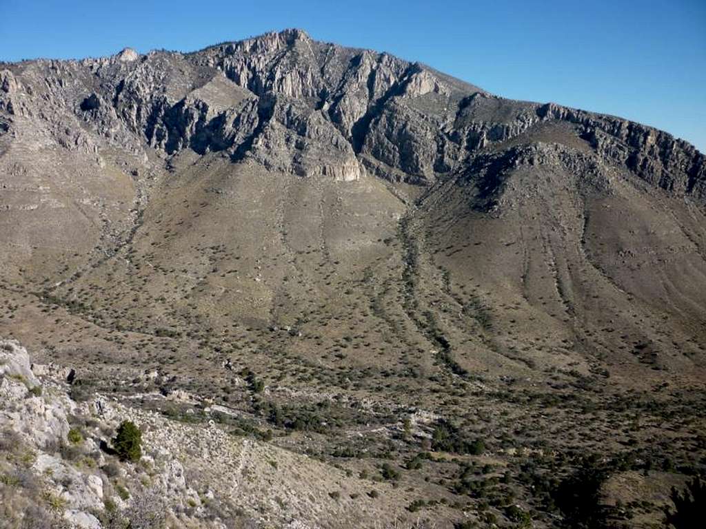 Hunter Peak rises from below