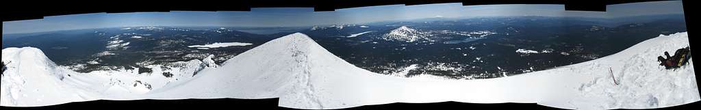 McLoughlin summit panorama