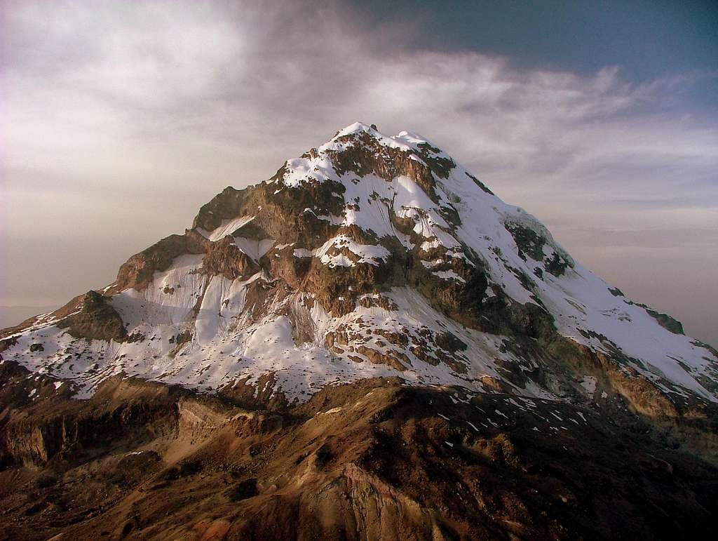 Illiniza Sur from Illiniza Norte.