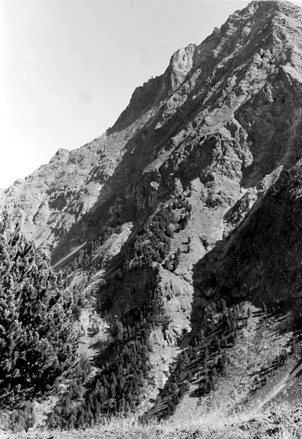 Becca di Nona (3142m) ALL ROUTES of North Wall 