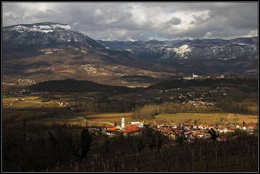 Trnovski gozd above Vipavska dolina