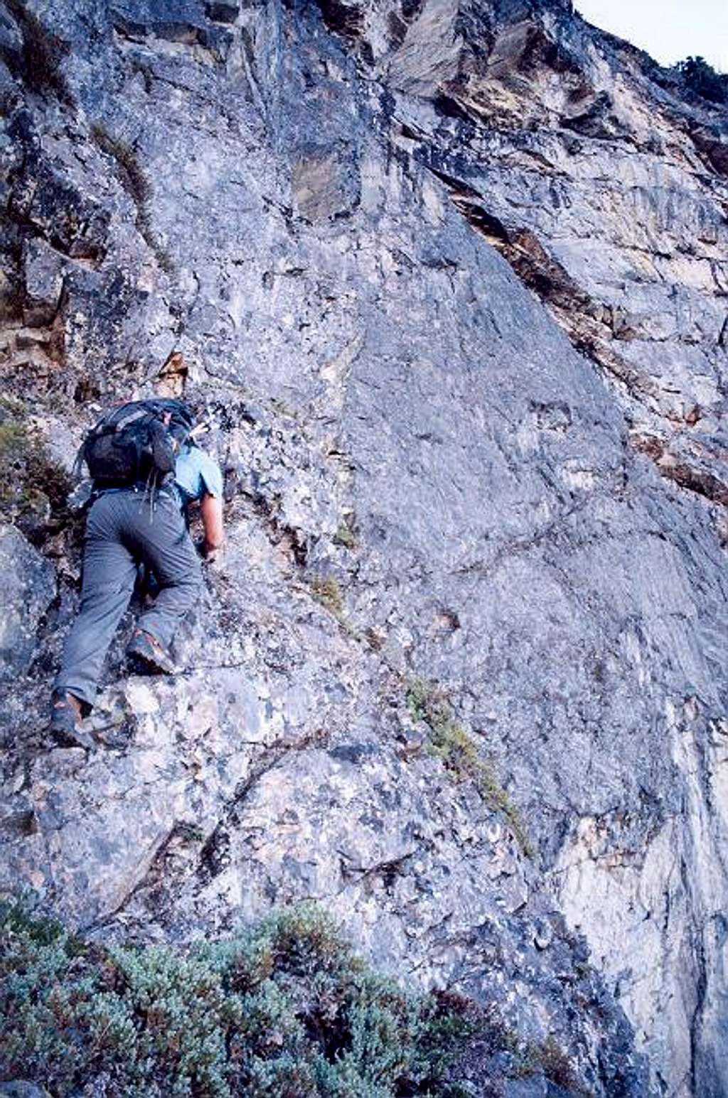 Sergio Verdina climbing...