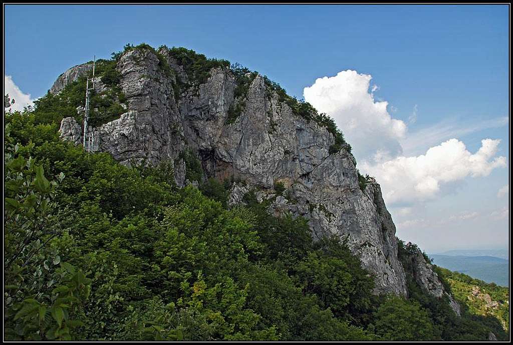 The summit rocks of Klek