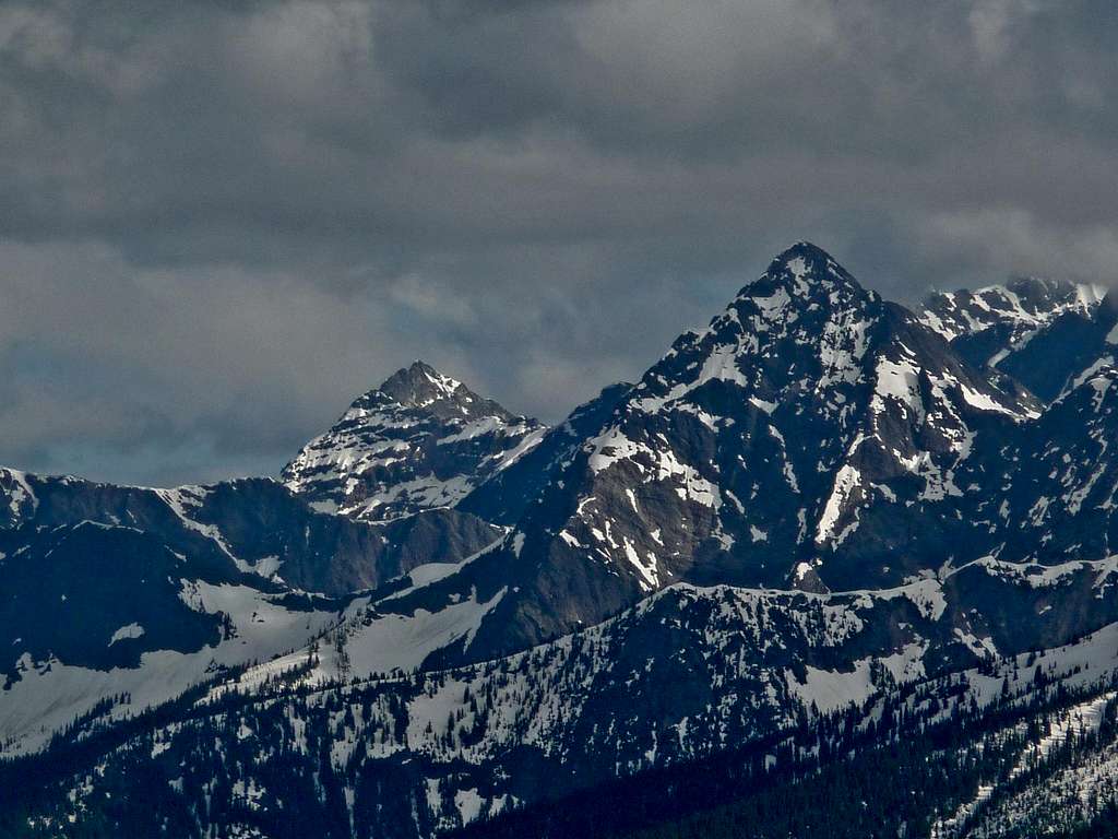 Mountains near Washington Pass