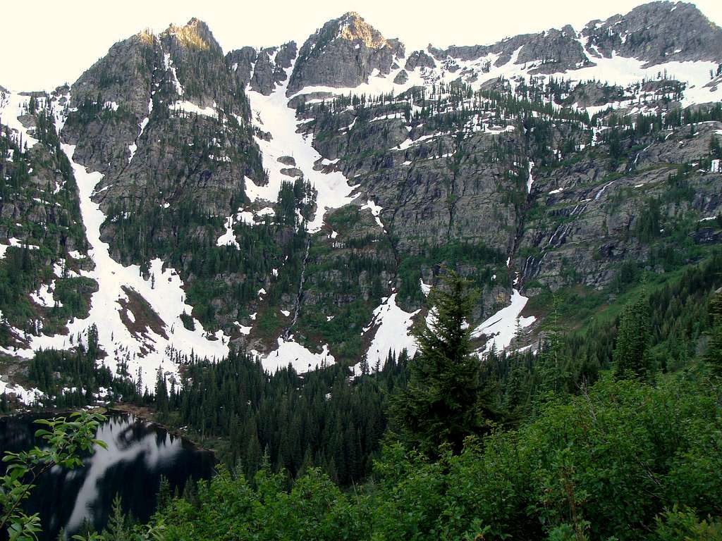 Cliffs Above Lower Gieger Lake