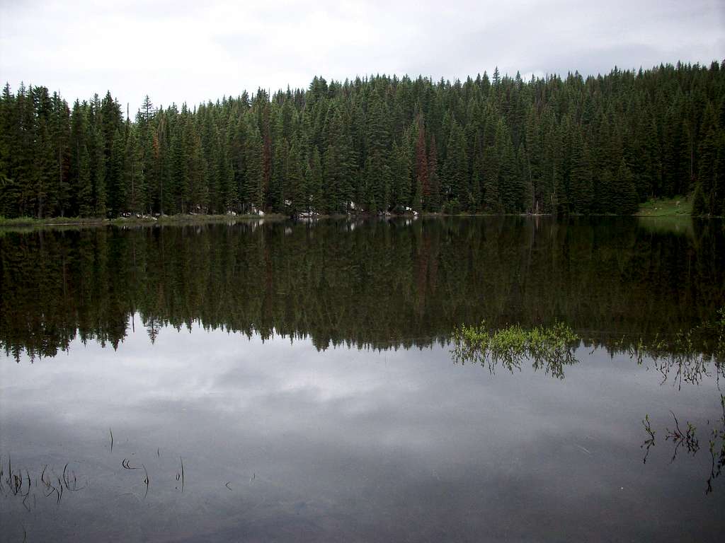 Round Lake