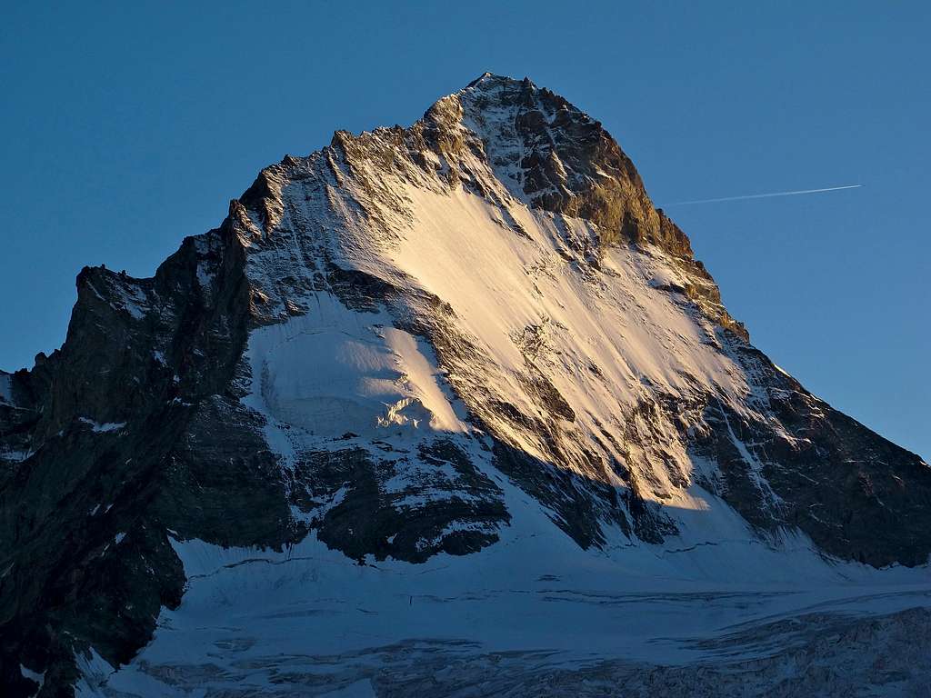 Dent Blanche (4357m) in the evening sun