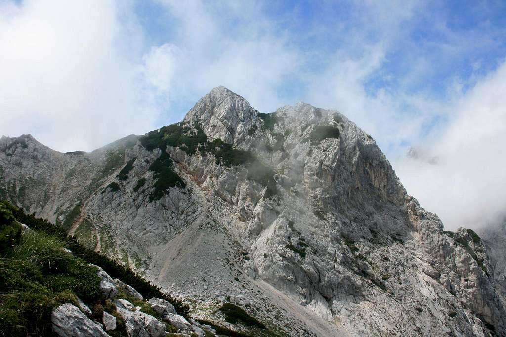 Vellacher Turm/Storzek, 2.110m