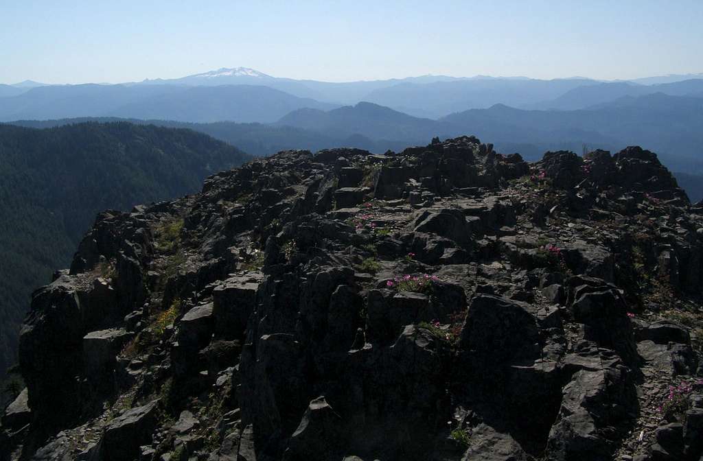 Summit area and Diamond Peak