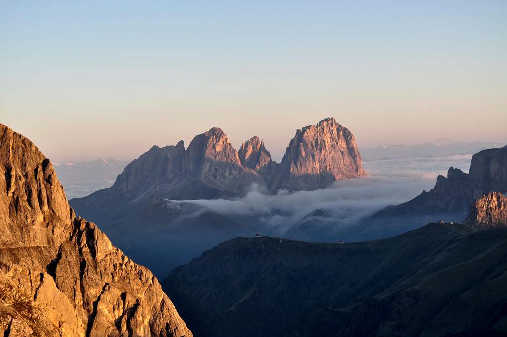 Langkofelgruppe at dawn