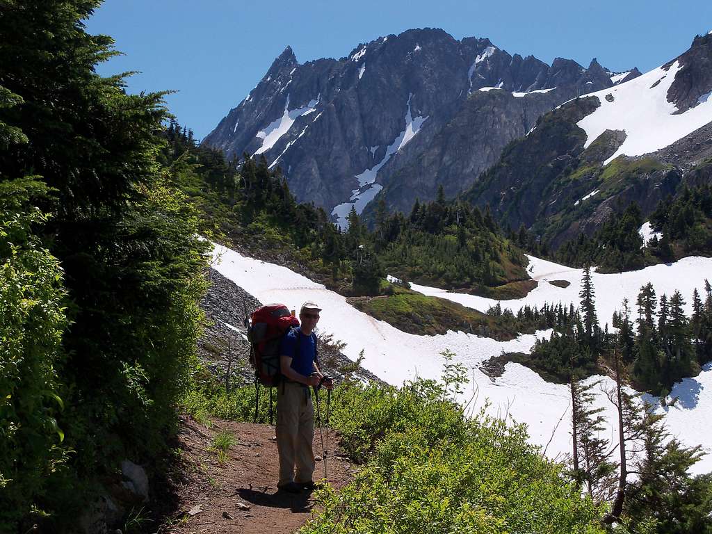 Cascade Pass Trail