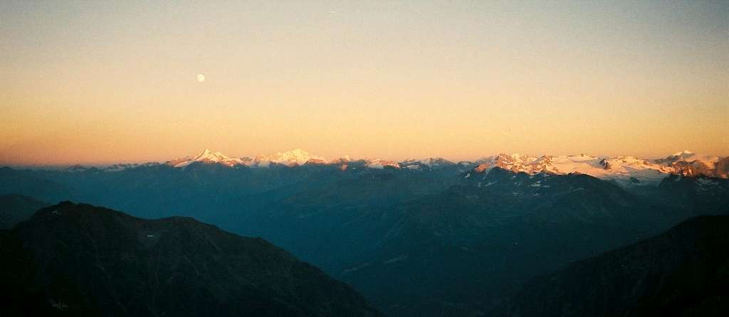 View  of Graie Alps from Rochefort Ridge at sunrise