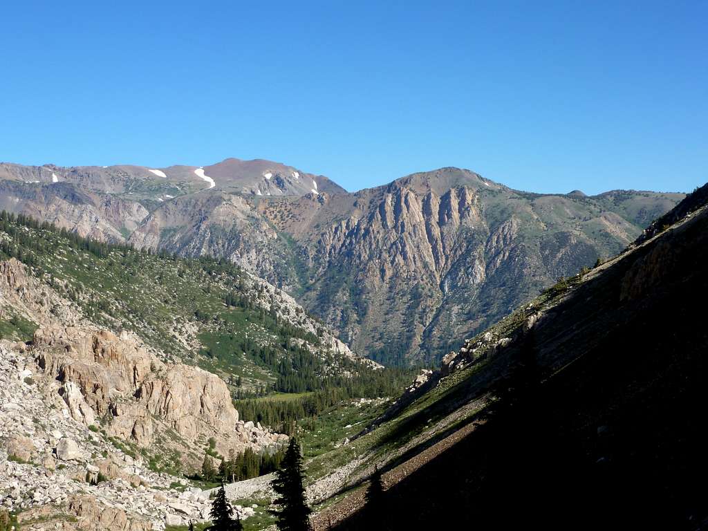 Eagle Peak and Robinson Peak seen from the Horse Creek Trail