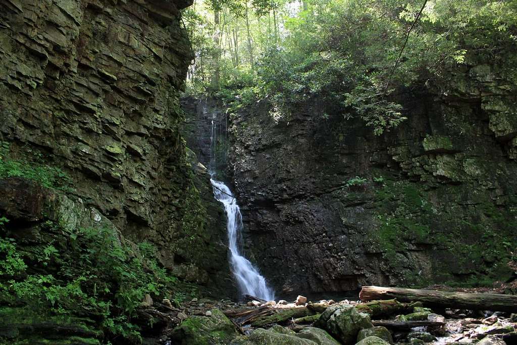 Geology Conducive to Creating Waterfalls