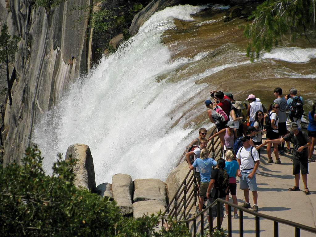 Vernal Falls crowds
