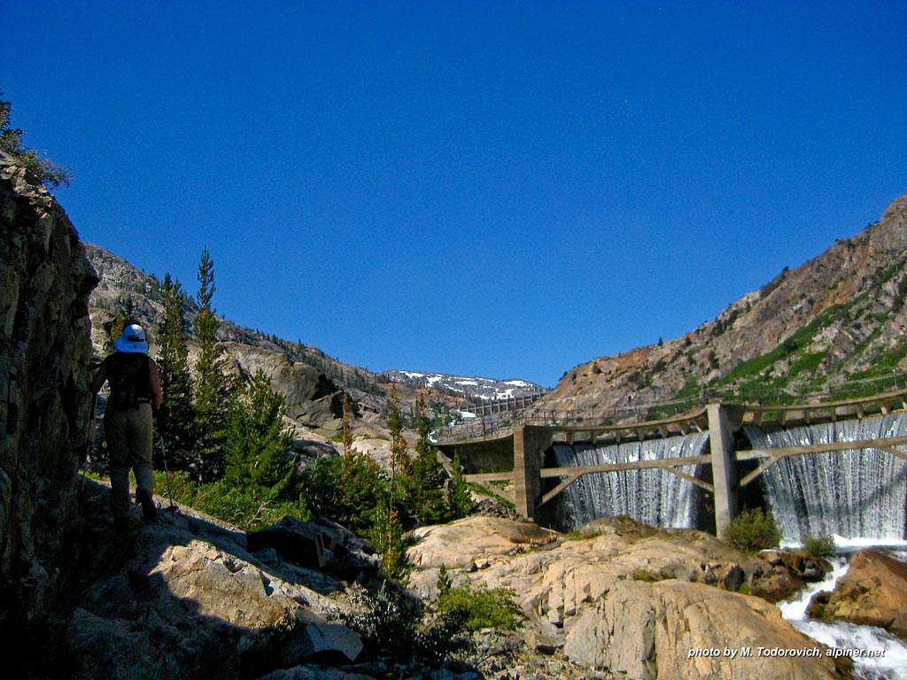 On the trail behind Carson Peak