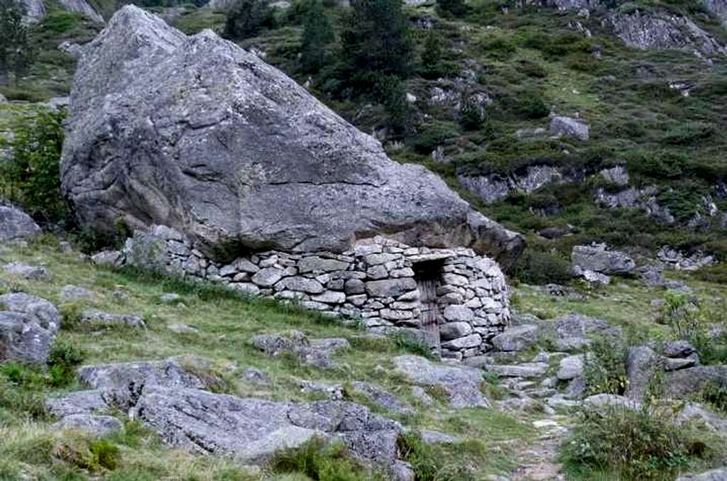 Shelter in the Pyrenees