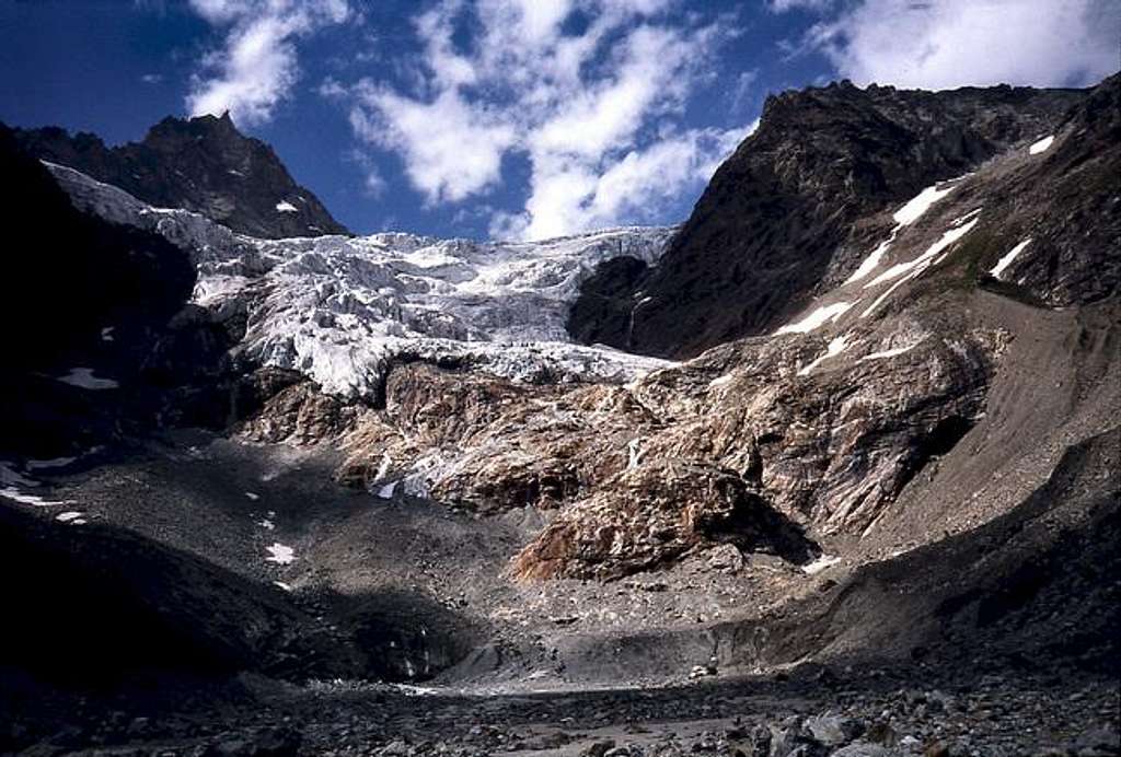 Haut glacier de Tsan.