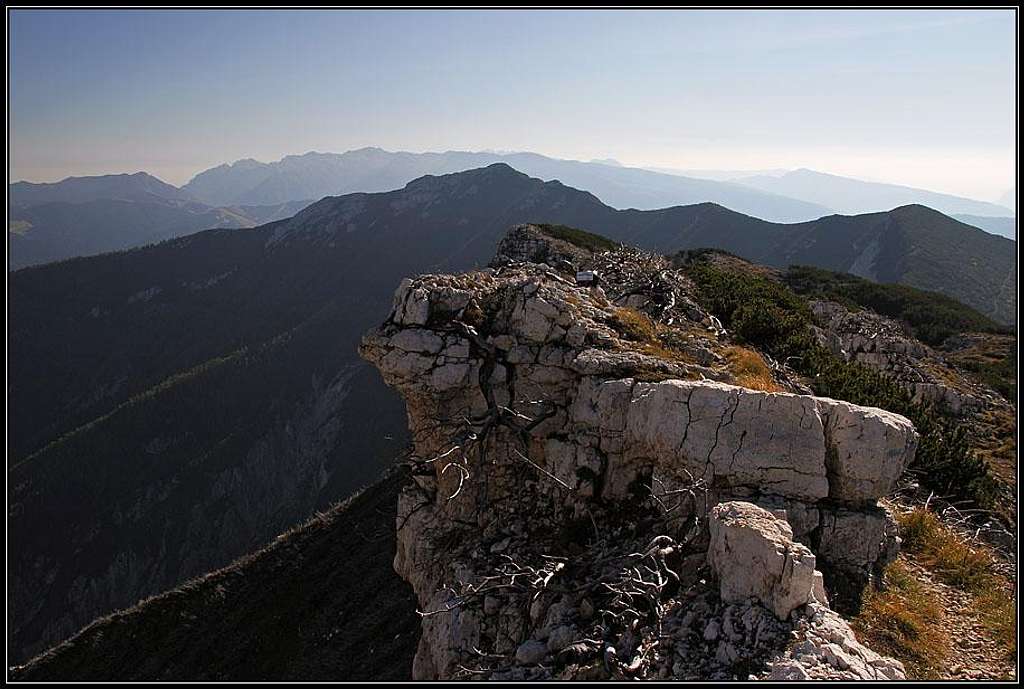 On the S ridge of Becco di Filadonna
