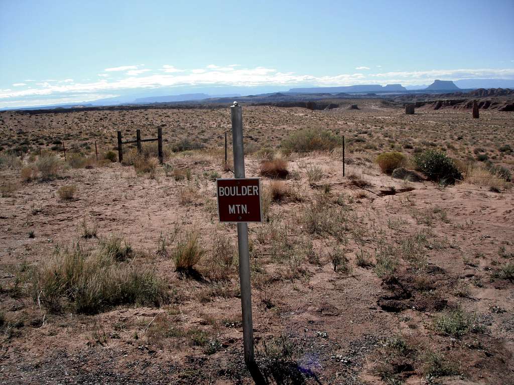 Utah Highway 24, milemarker 123