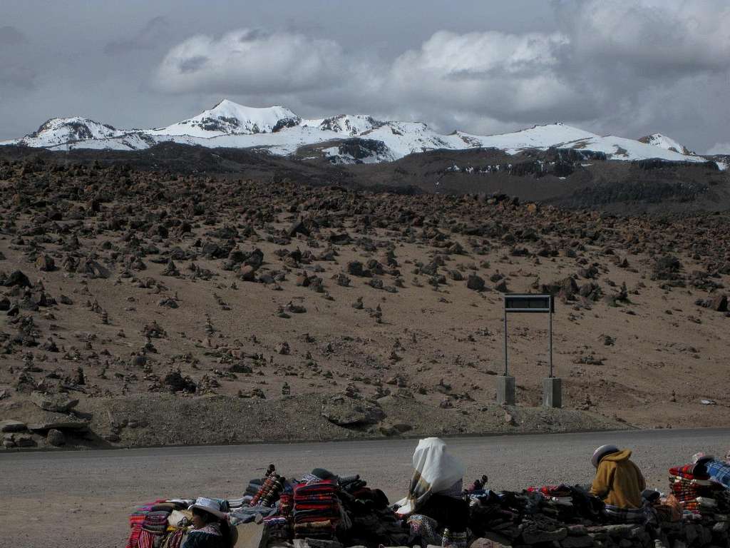 Nevado Huarancante and Nevado Chucura from the Mirador de los volcanos