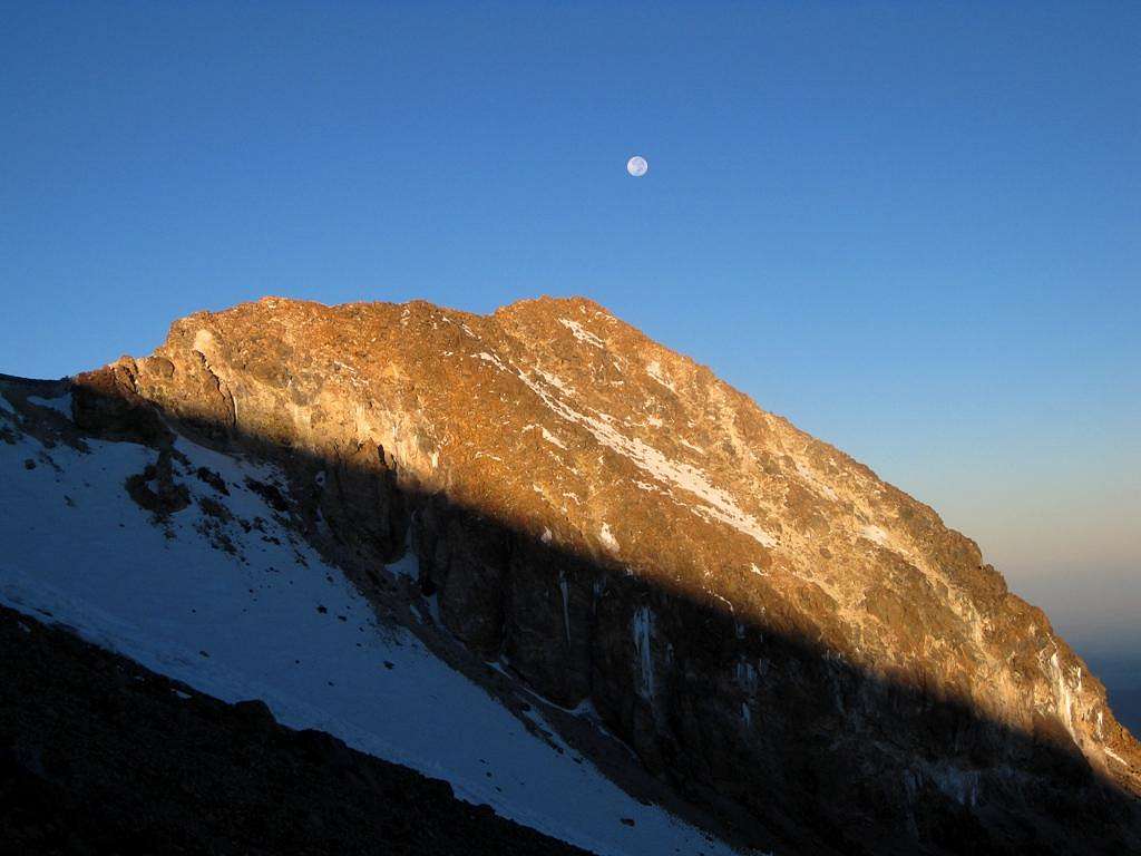 Moon over Chachani, early in the morning
