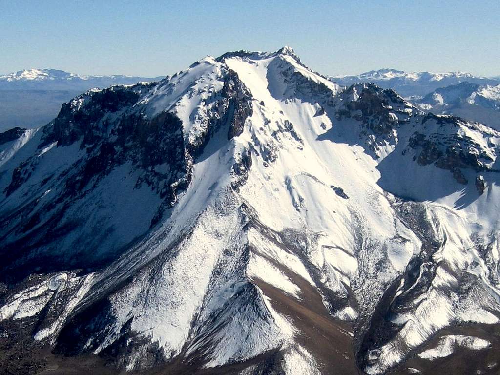 Cerro Nocarani (5784m)