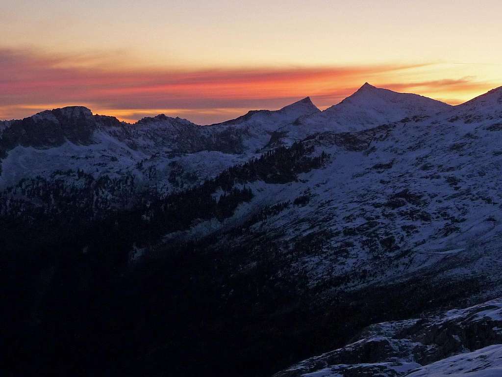 Sunset over Hidden Lake Peaks