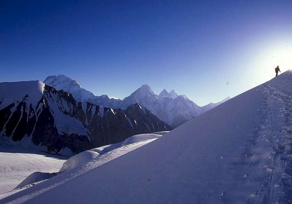 Leaving the Gasherbrum group...