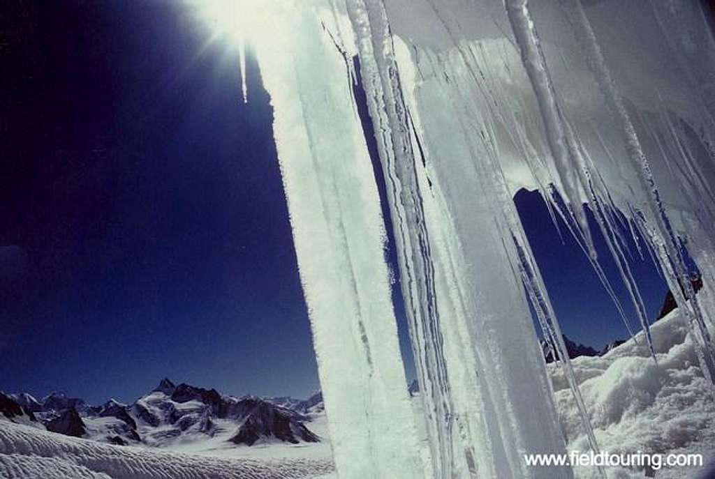Icicles above Snow lake, a...