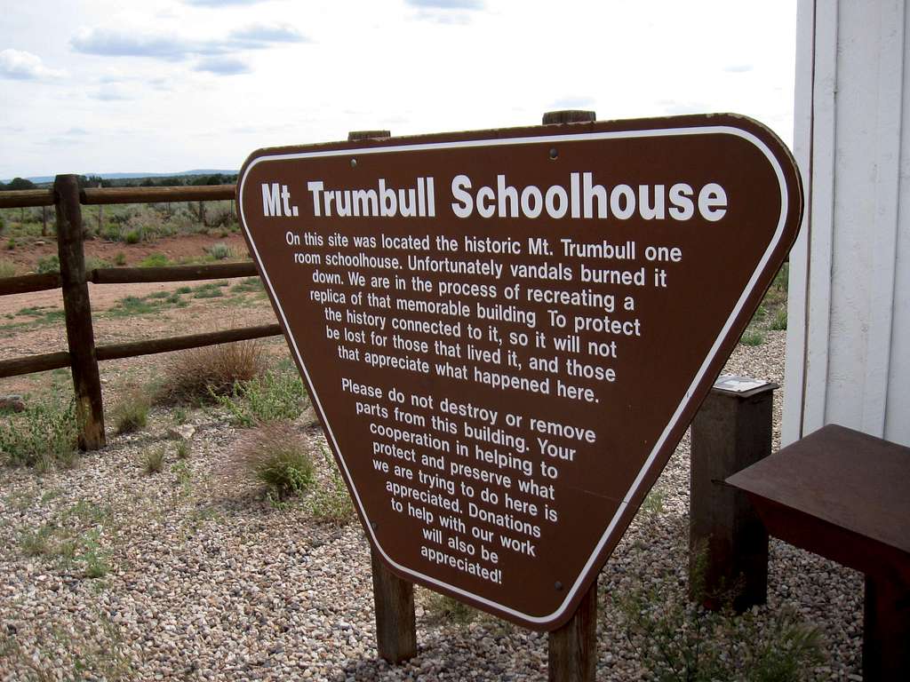 Trumbull Schoolhouse history