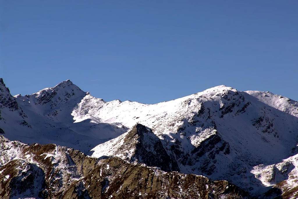 Mont Valaisan or Valézan 