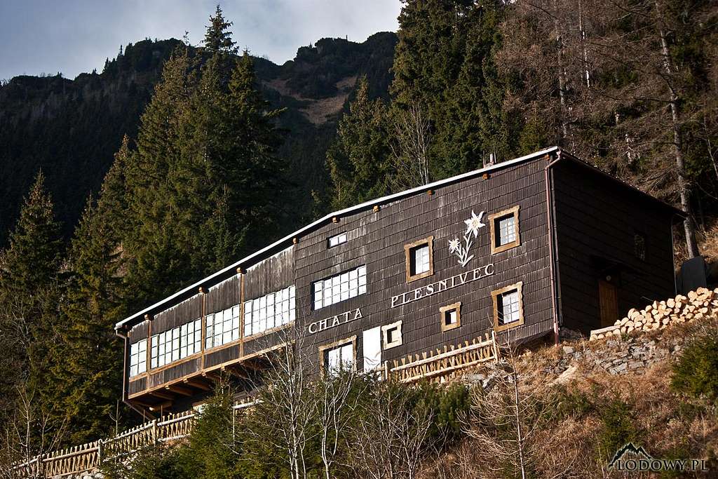 Chata Plesnivec hut