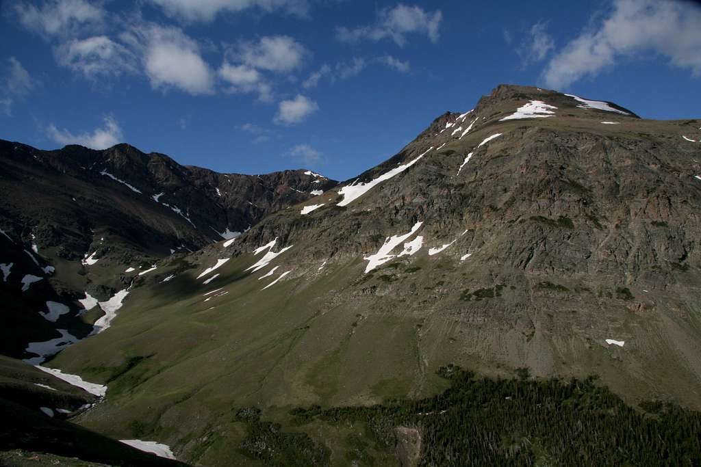 Appistoki Peak