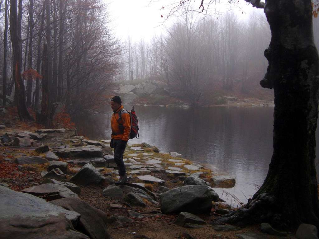 Parmesan Apennines - Lago Scuro (Dark Lake)