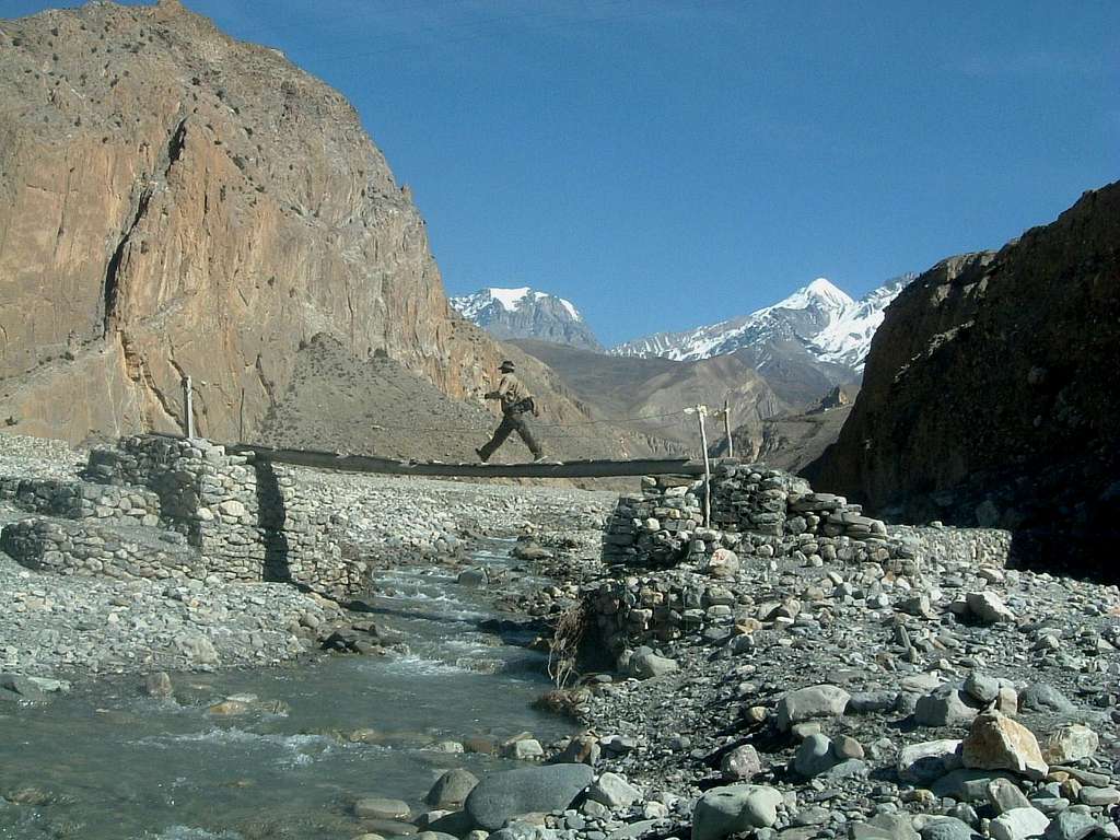 Annapurna Trail - Bridge on Kali Gandaki