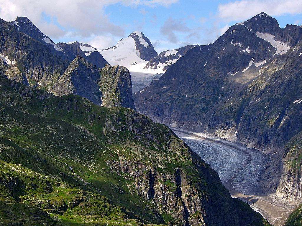 Oberaarhorn and Fiescher Gletscher