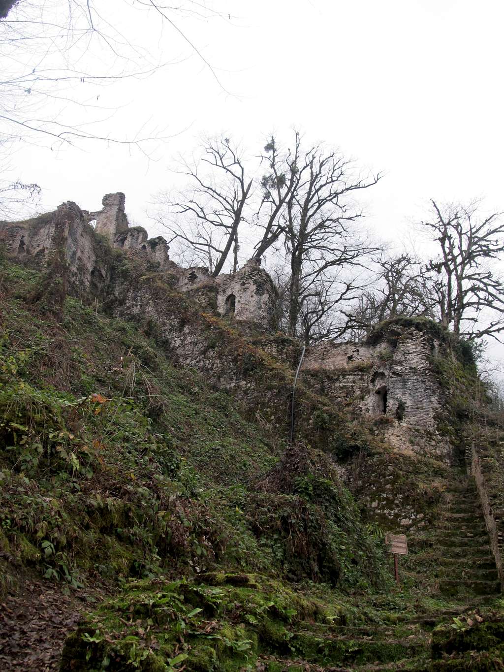 Roodkhan Castle 4