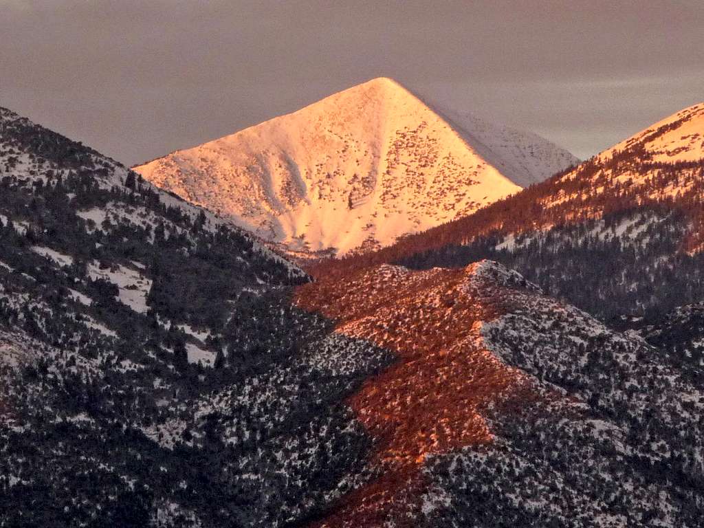 Alpenglow on Baker Peak