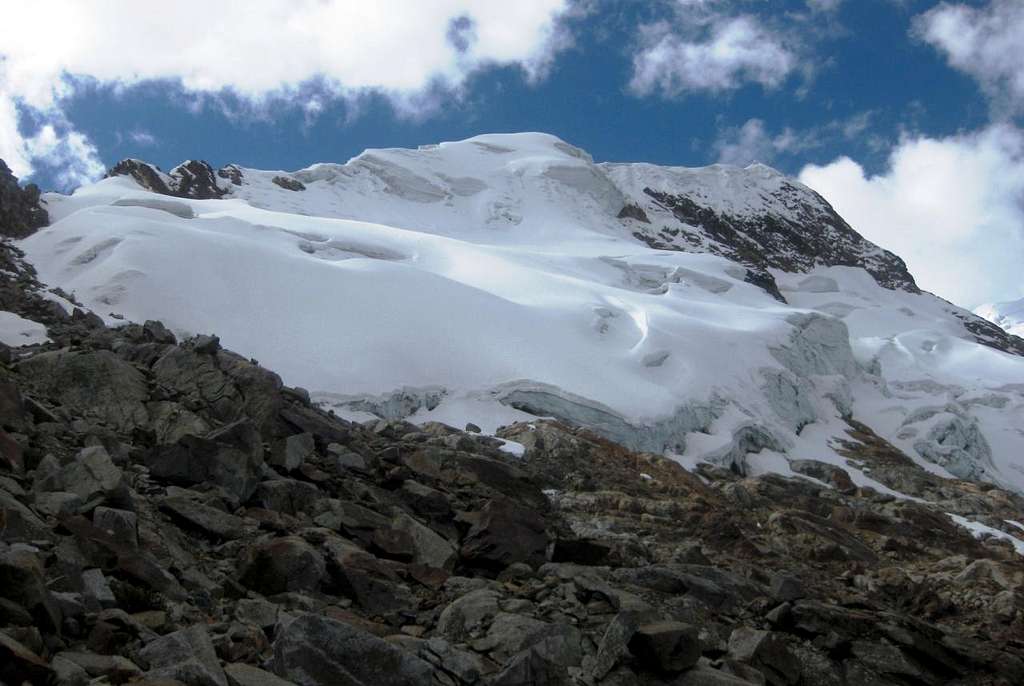 Jatunmontepuncu summit ridge