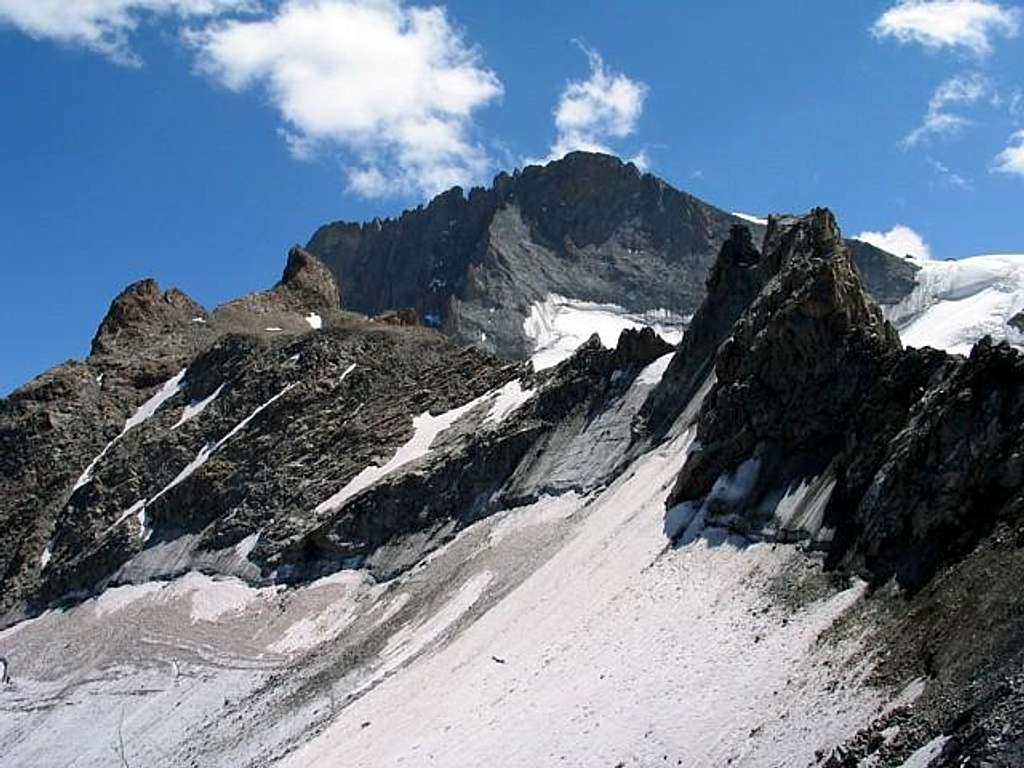 Le Rateau (3809m) seen from...