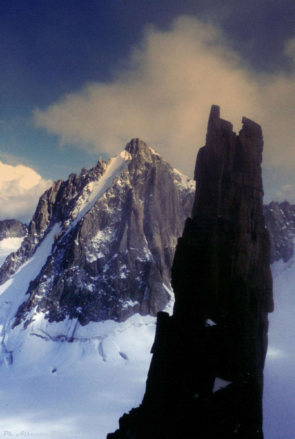 La Tour Ronde from Grand Capucin 