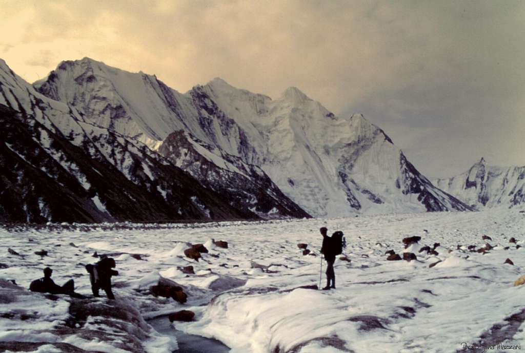 Porters on Baltoro Glacier nearby Concordia Circus