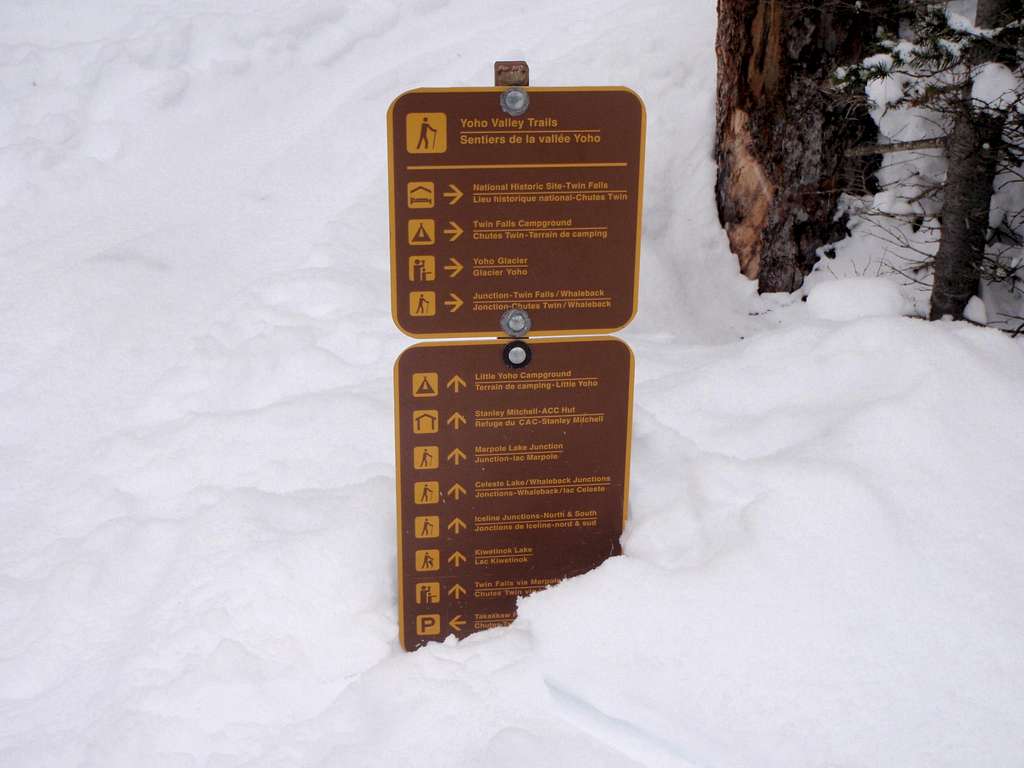 Nice trail and sign