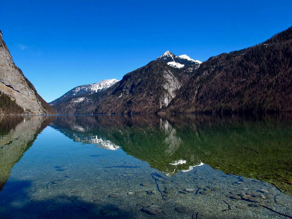 Eagle's Nest, Jenner and Hohes Brett reflecting themselves in the water of the Königssee