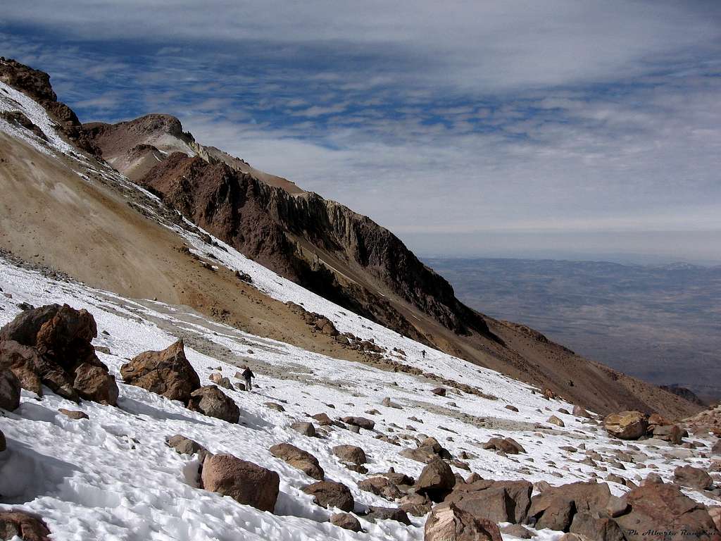 Nevado Chachani, coming down toward the Angel traverse