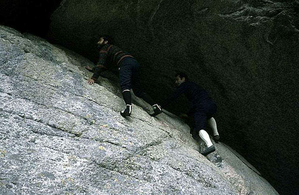 bouldering in Val dell'Orco...